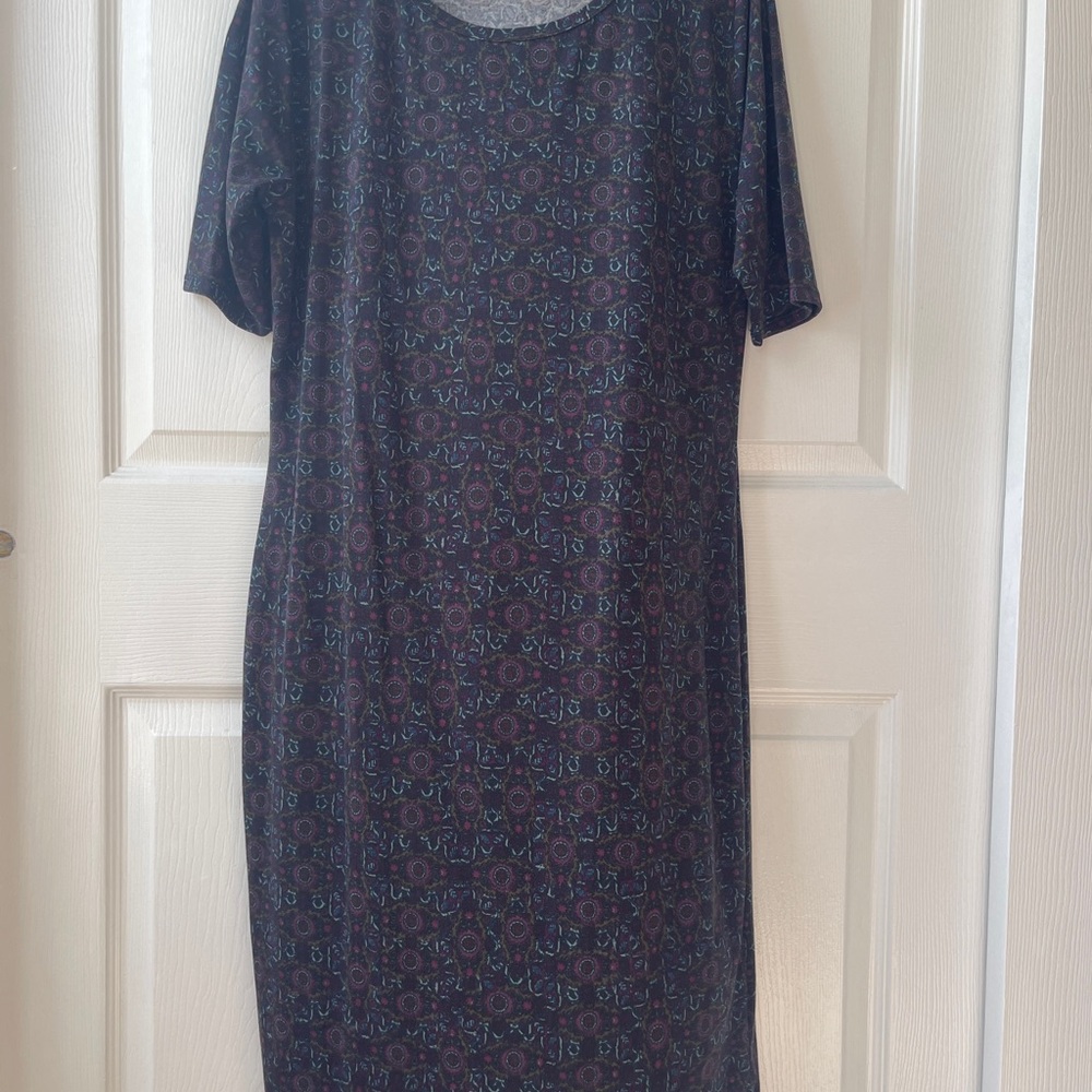 Elegant Black and Purple Patterned Dress